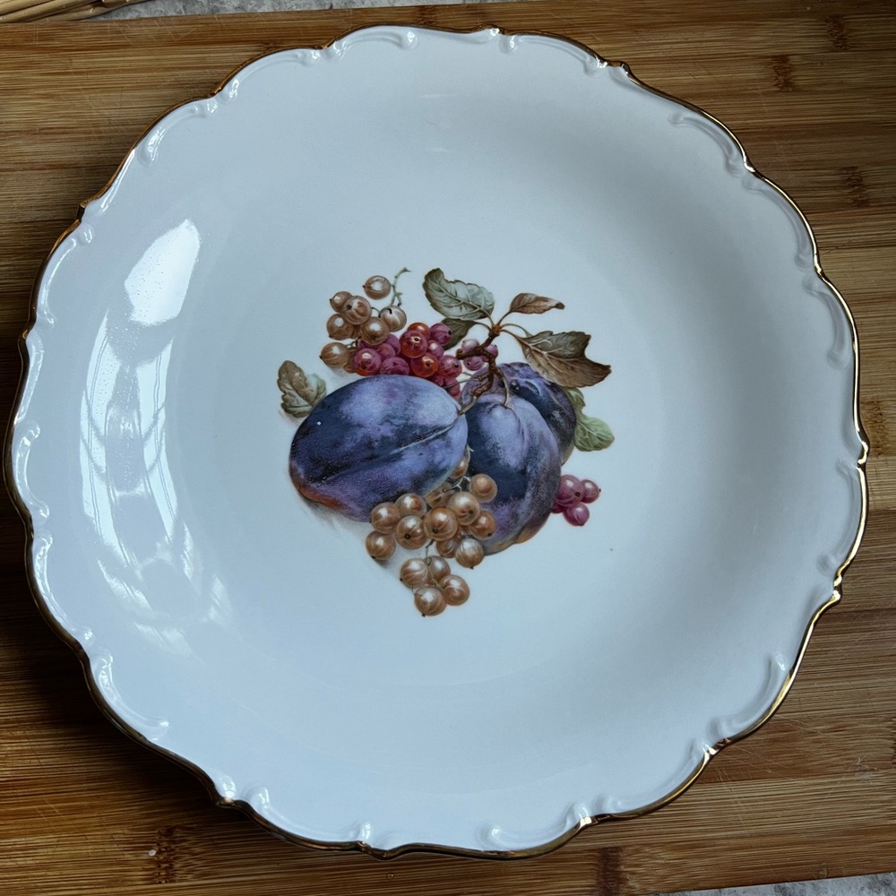 Porcelain Decorative Plate